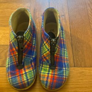 Little kid shoes size 26 US size 9.5